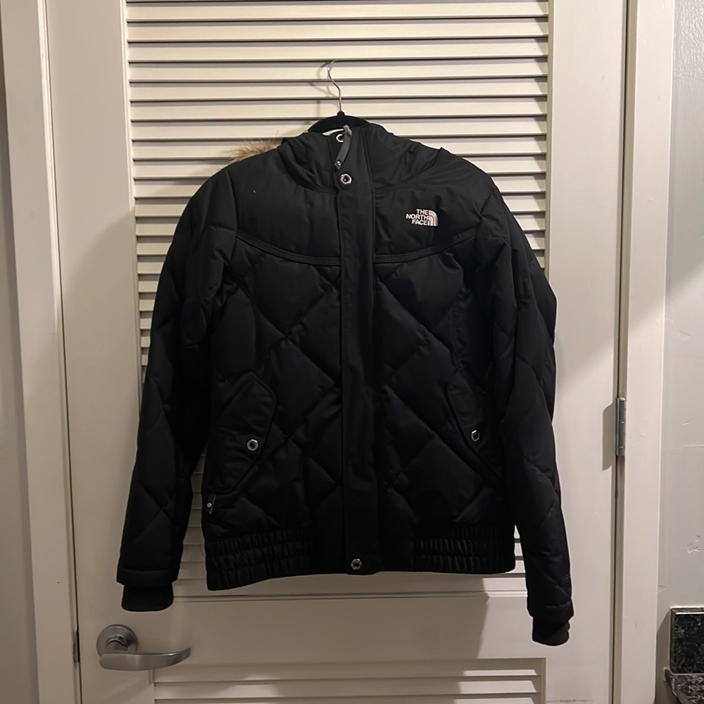 Women’s North Face small spring/winter jacket, for skiing or other winter warmth
